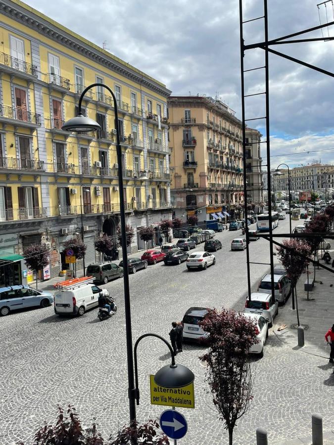 Hotel Poerio Napels Buitenkant foto