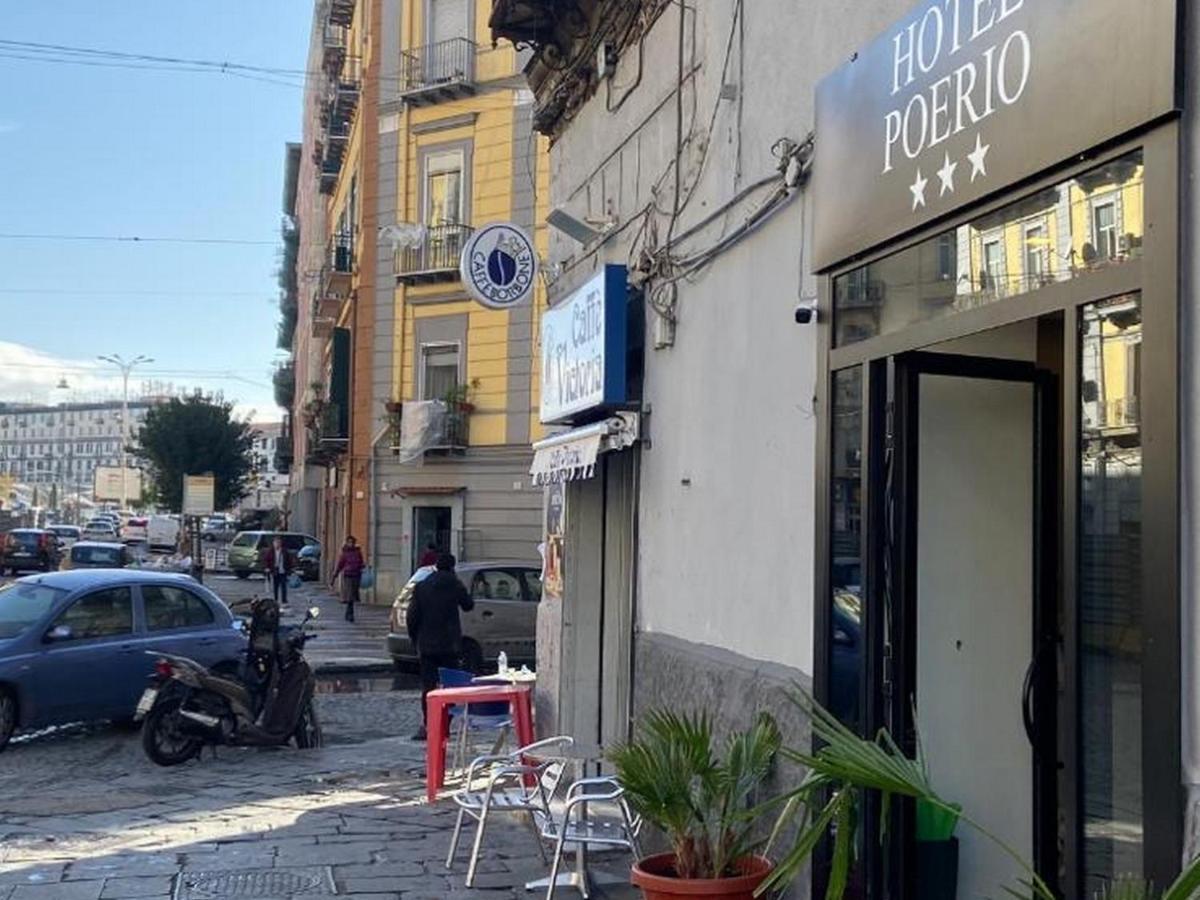 Hotel Poerio Napels Buitenkant foto